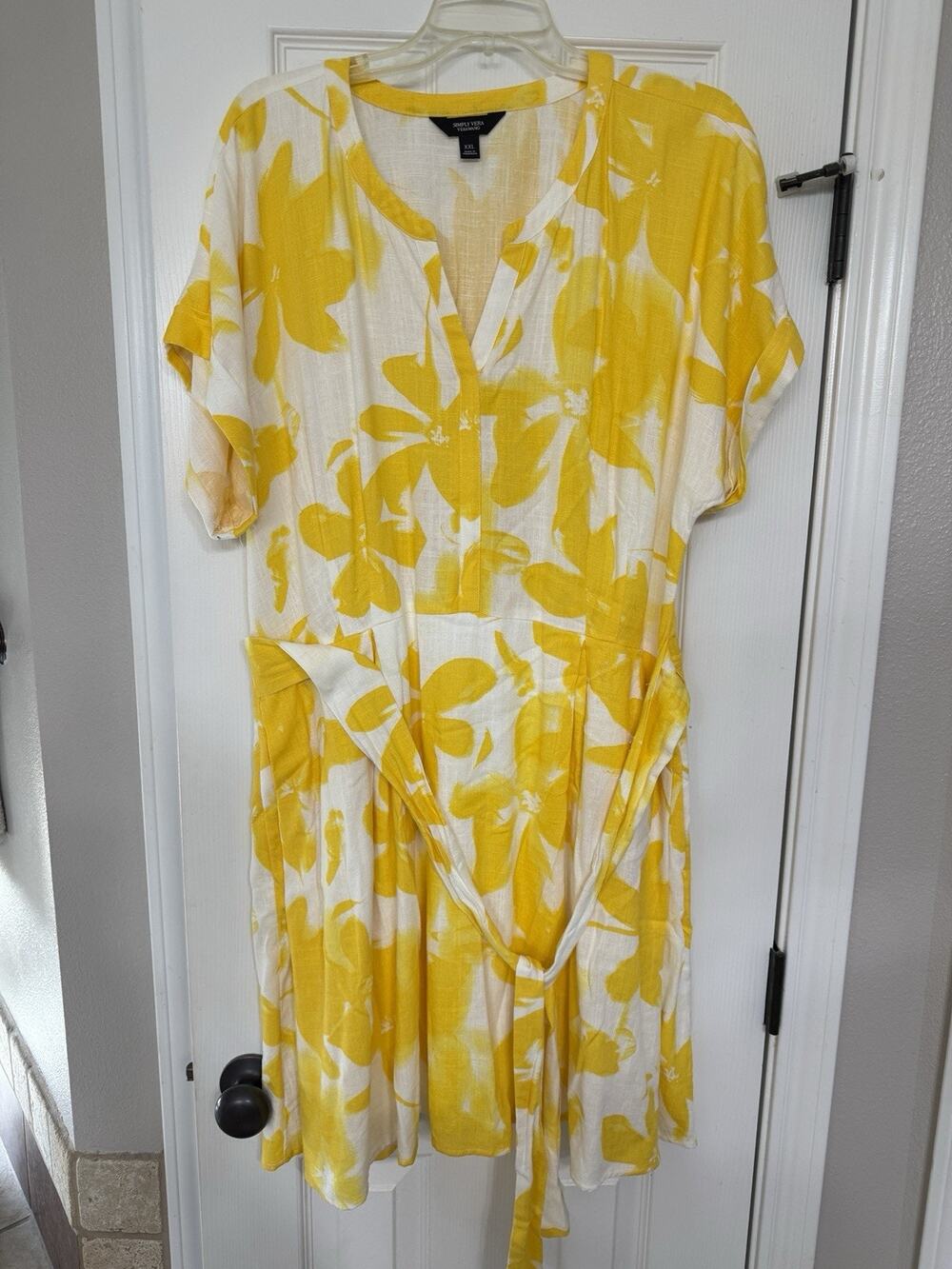 Simply Vera Vera Wang Womens XXL Yellow White Floral Lined Tie Waist V-Neck
